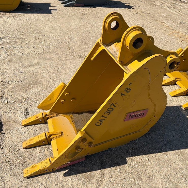 CATERPILLAR 307