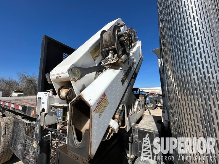 2000-peterbilt-385-image-8