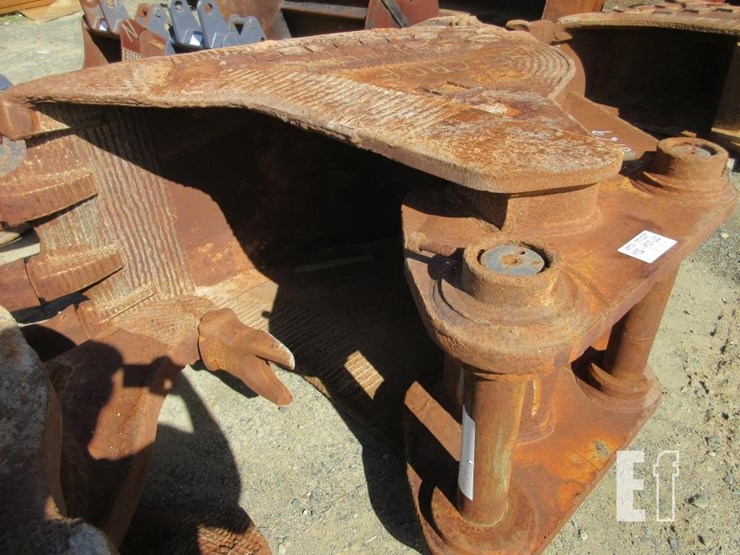 caterpillar-345-image-1