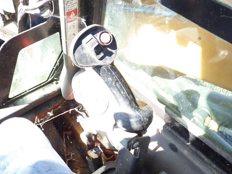 2013-case-sv300-image-19