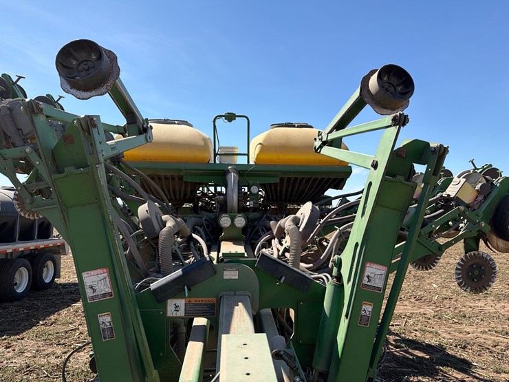 2003-john-deere-1790-ccs-image-3