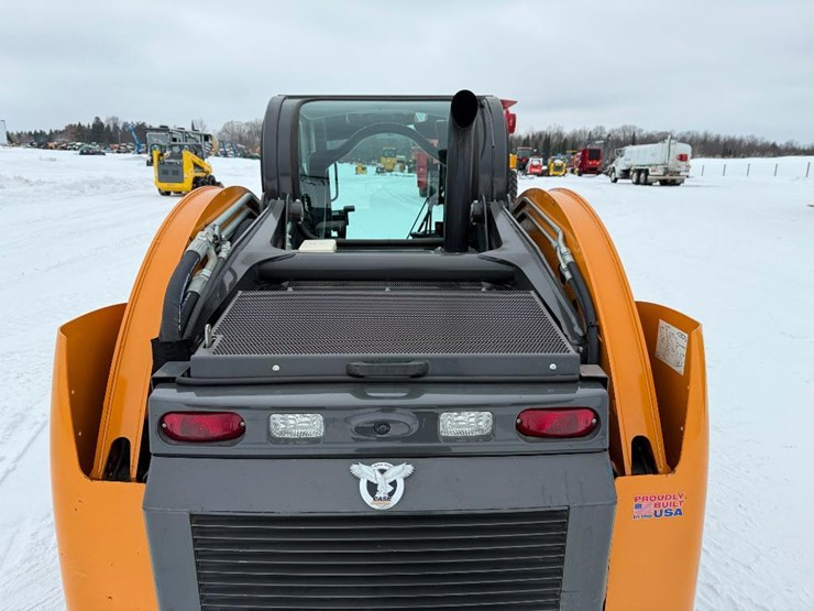 case-tv450b-image-28