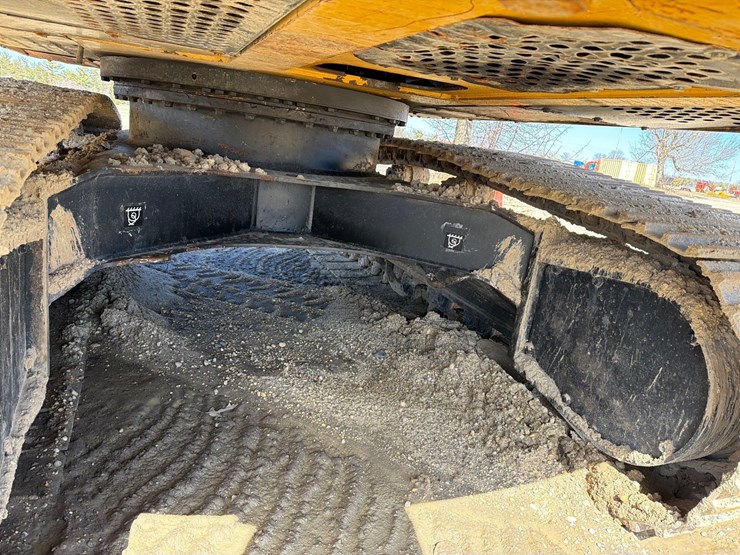 2020-deere-160g-image-8