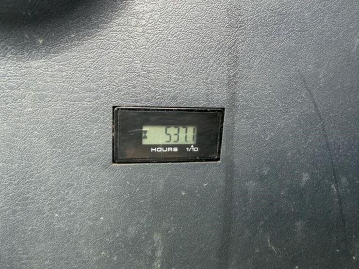 2023-hyundai-hx130a-lcr-image-9