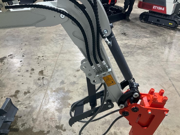 #1603-•-unused-2025-bttl15h-6-excavator-image-12