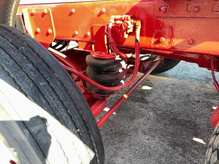 2001-kenworth-t800-image-6