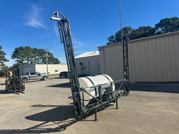 #32796-•-**unused-bowman-agmate-41'-300-gallon-3pt-sprayer-image-4