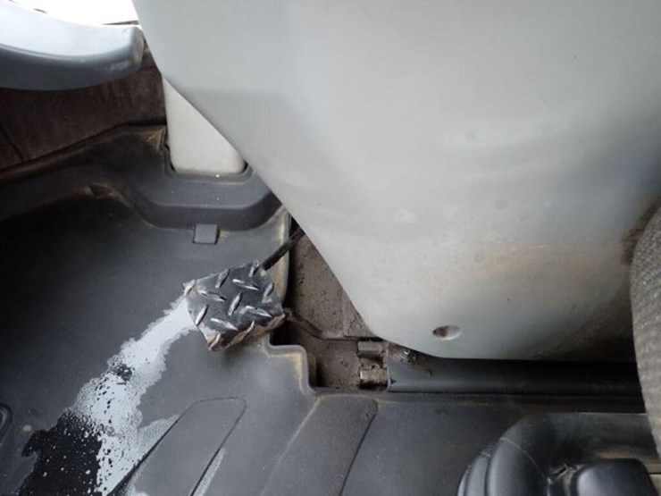 2013-doosan-dl550-3-image-32