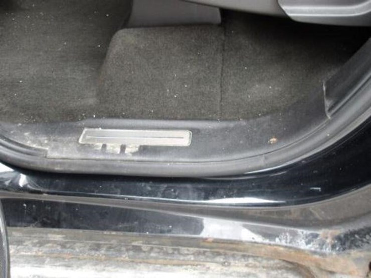 2016-gmc-yukon-denali-image-56