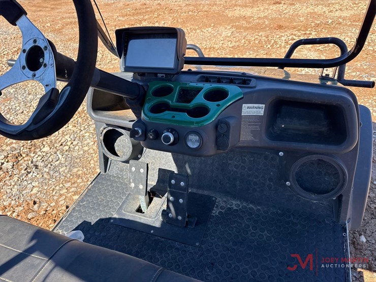 evolution-turfman-800-electric-golf-cart-image-13