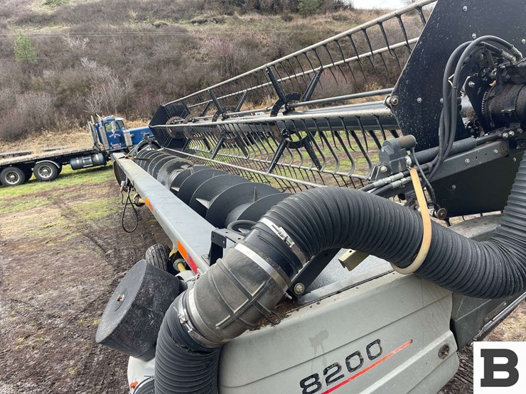 2005-gleaner-r75-image-29