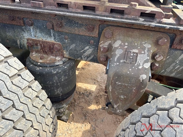 1995-ford-tractor-image-13