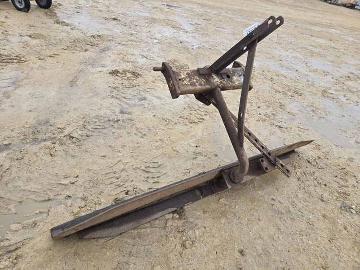 international-3-image-2