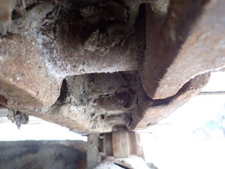 2017-caterpillar-320fl-image-70