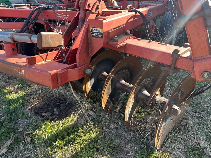 case-ih-3900-image-2