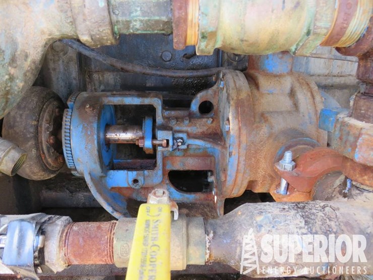 2010-peterbilt-365-image-13