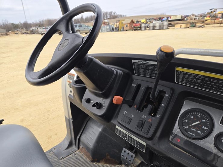 #417-•-2007-kubota-rtv900d-special-edition-side-by-side-image-14
