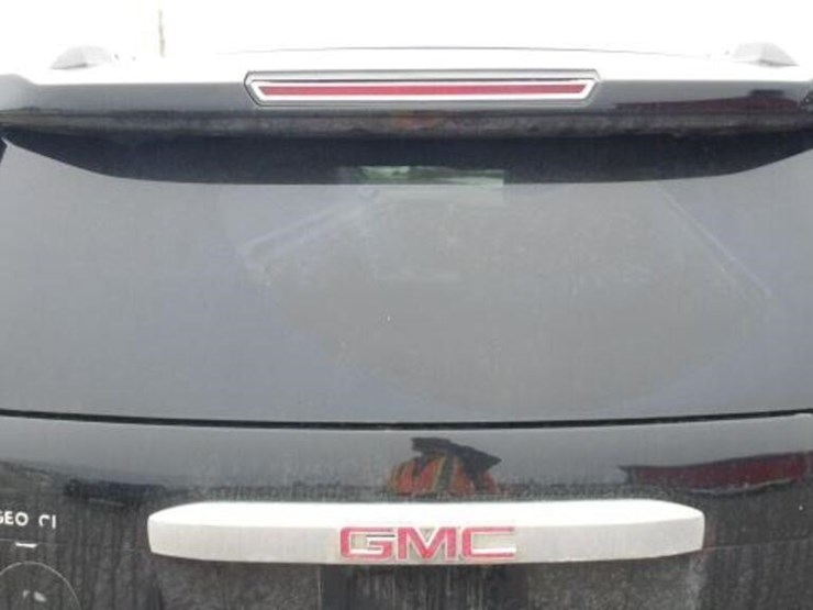 2016-gmc-yukon-denali-image-79