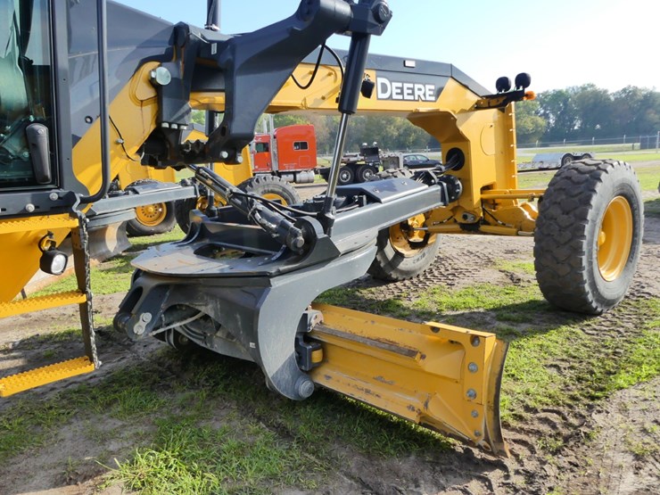 2020-deere-670gp-image-5