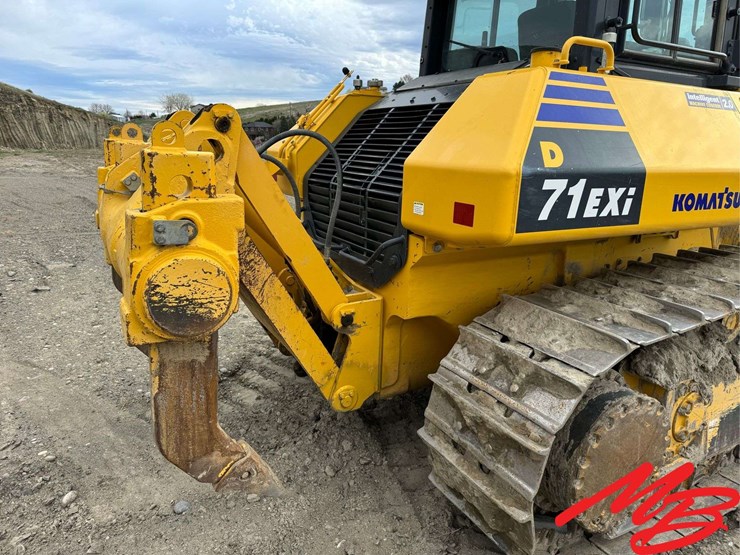 2021-komatsu-71exi-dozer-image-23