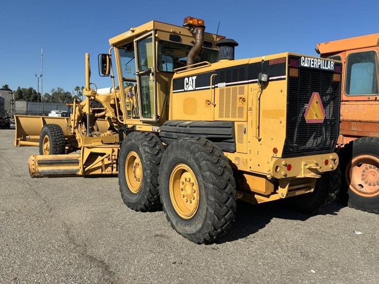 2005-caterpillar-143h-image-5