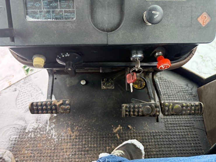 john-deere-4650-image-34