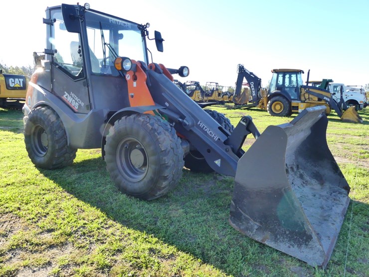 hitachi-zw95-image-2