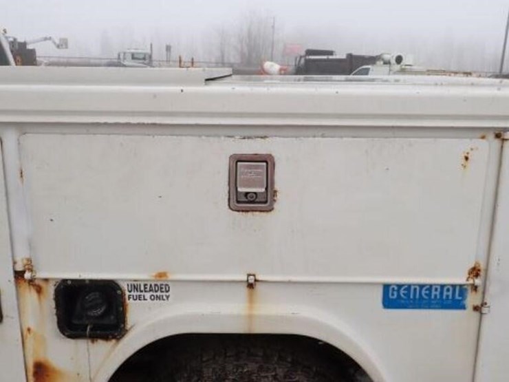 2010-ford-f250-image-43