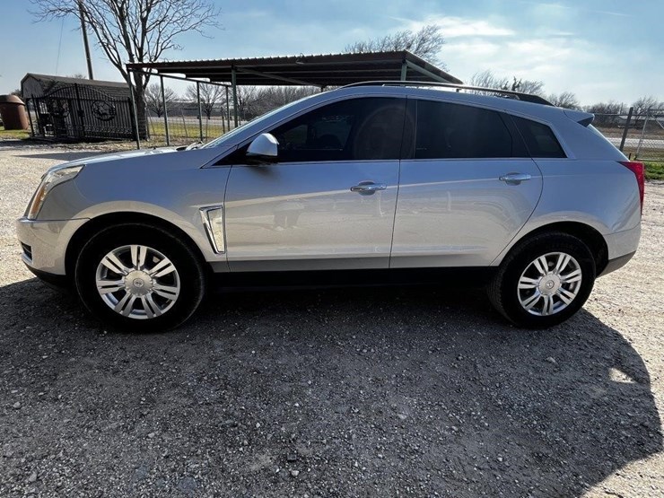 2013-cadillac-srx-image-1