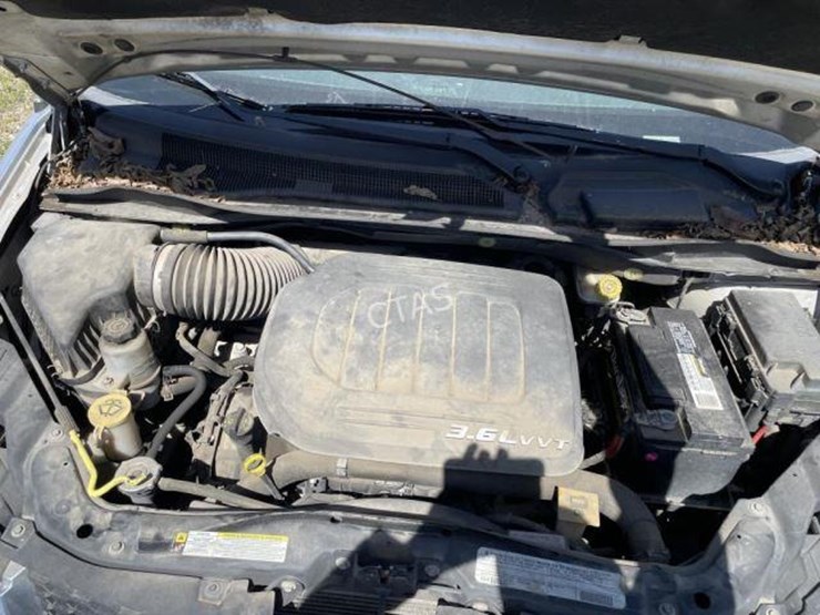 2012-dodge-grand-caravan-image-10