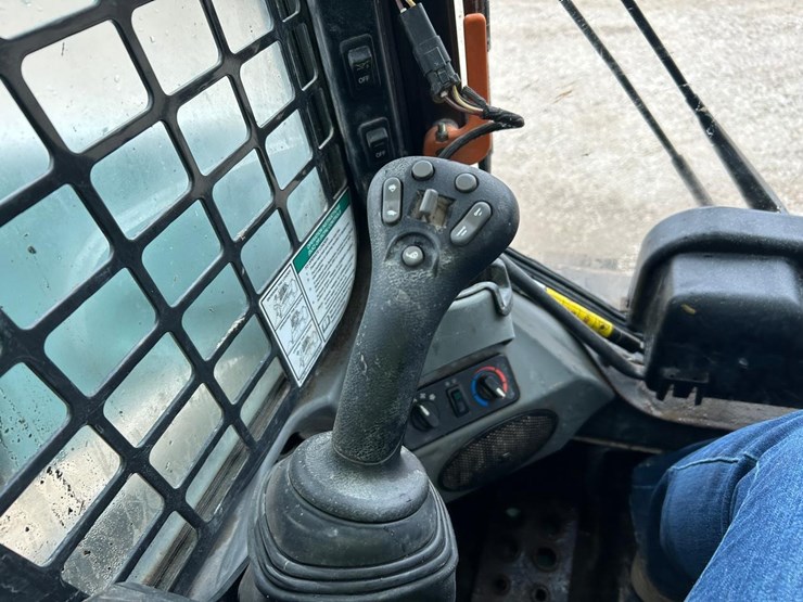 bobcat-s590-image-21