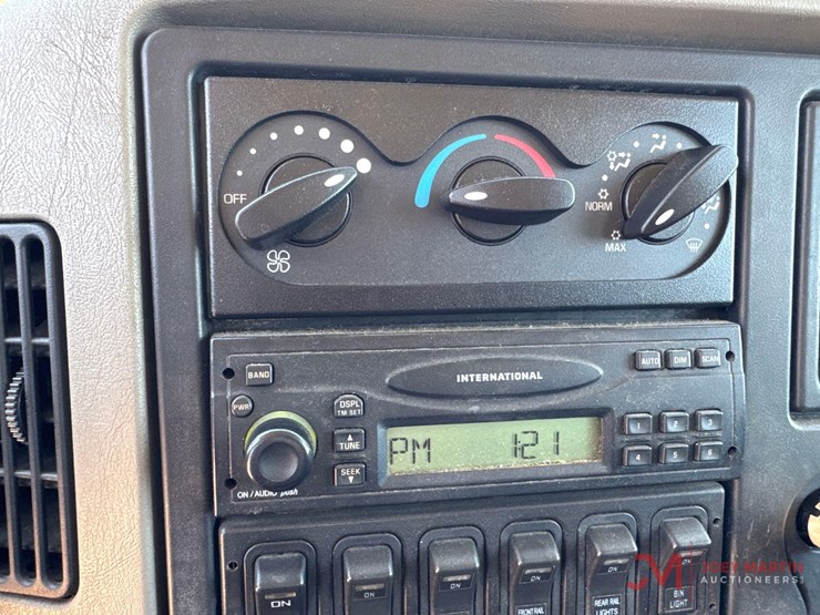 2008-international-workstar-7300-image-36