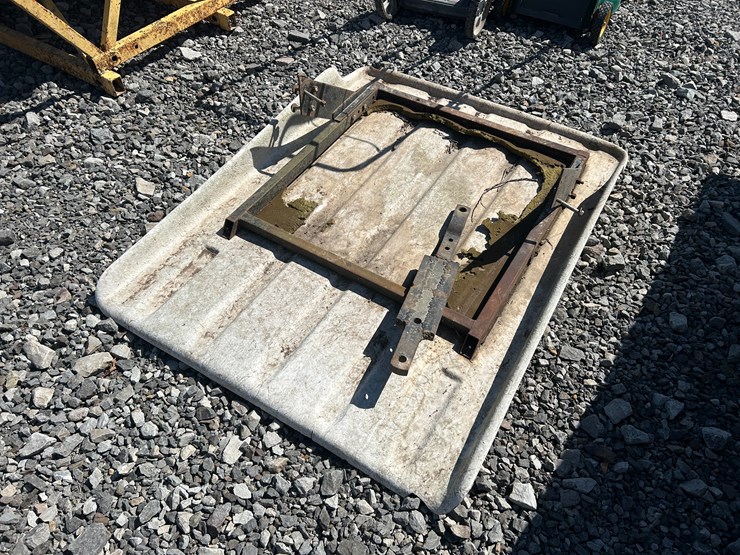 ford-tractor-image-1