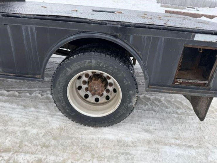 2009-ford-f650-xlt-image-42