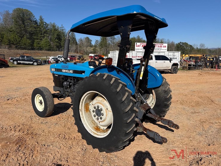 new-holland-3930-image-3