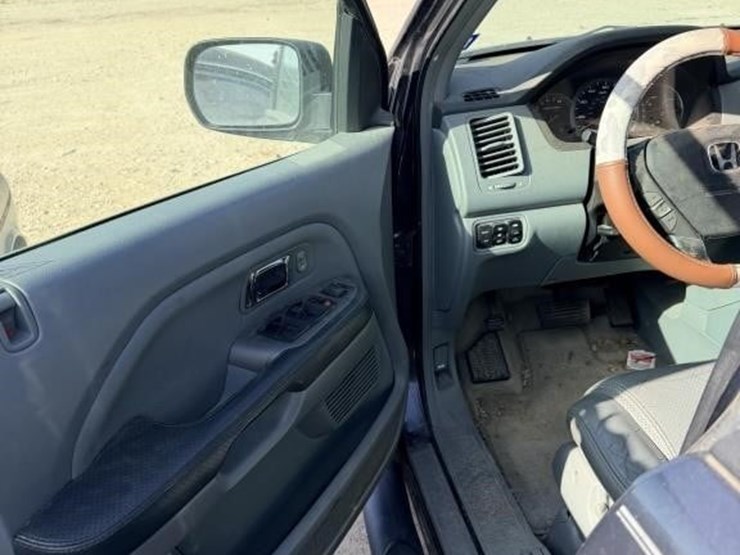 2005-honda-pilot-image-17