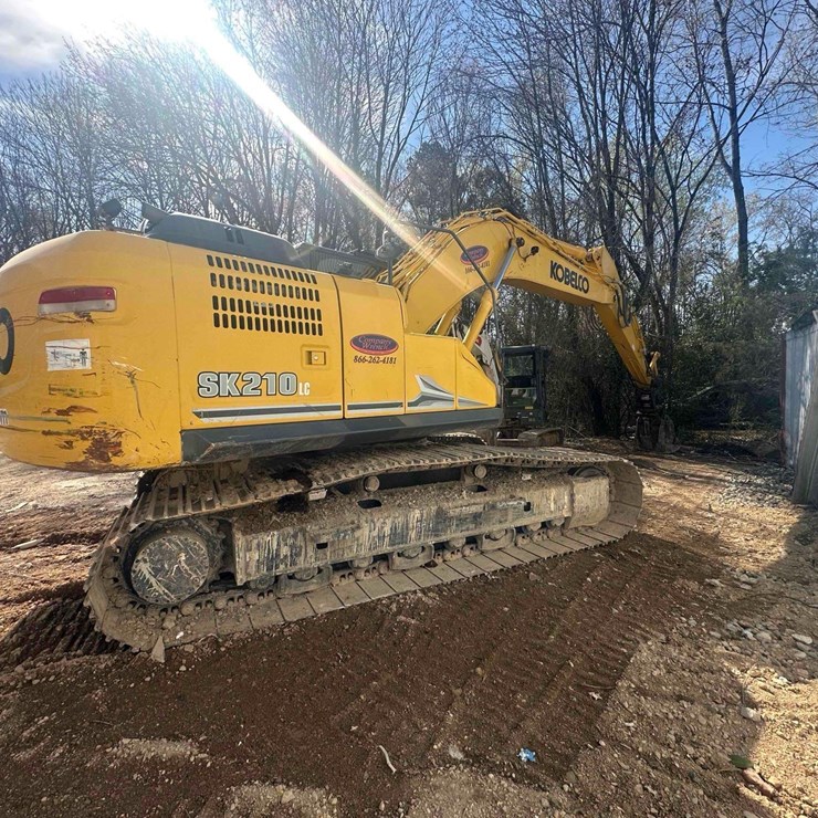 2023 KOBELCO SK210 LC-11