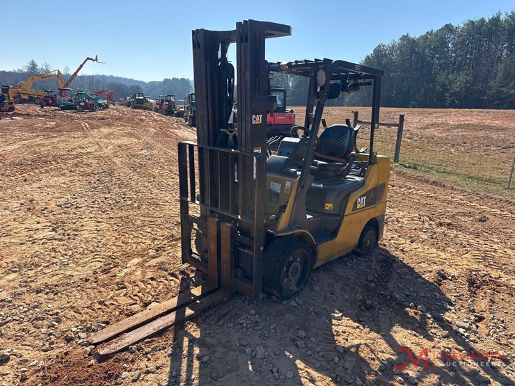 caterpillar-2c6000-image-4