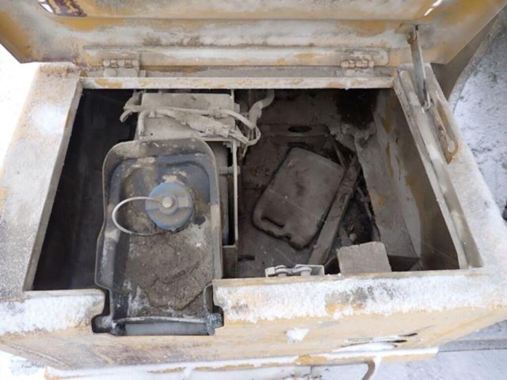 2017-caterpillar-320fl-image-47