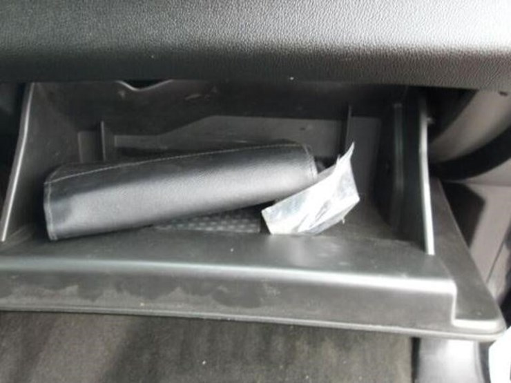 2016-gmc-yukon-denali-image-45