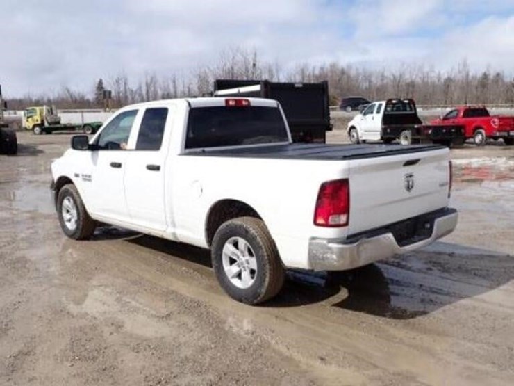 2018-dodge-1500-image-3