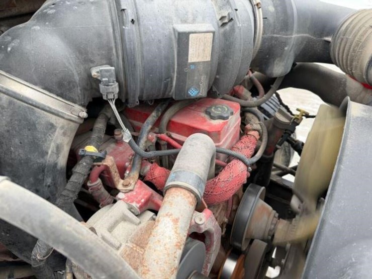 2009-ford-f650-xlt-image-22