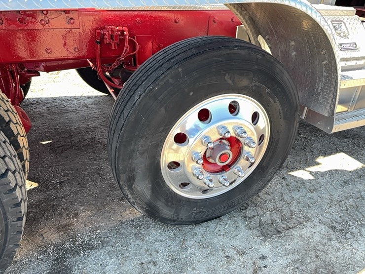 2001-kenworth-t800-image-14