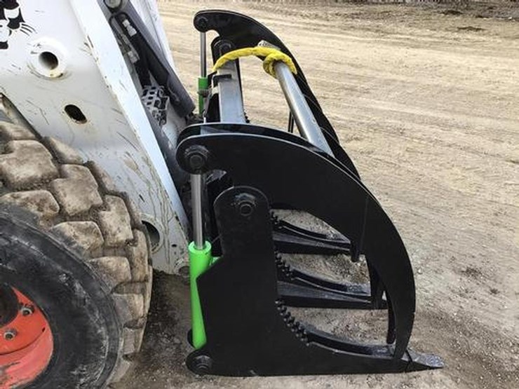 wildcat-68"-heavy-duty-skid-steer-root-rake-grapple-image-3