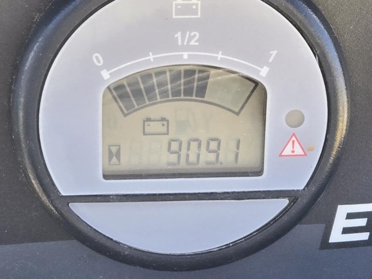 john-deere-gator-image-10