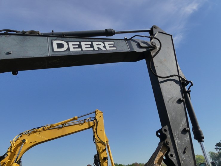 2012-deere-160g-image-7