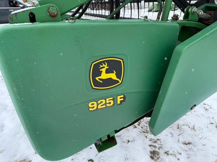 john-deere-925f-image-11