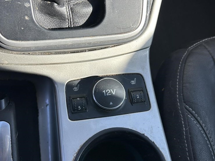 2013-ford-escape-sel-image-19