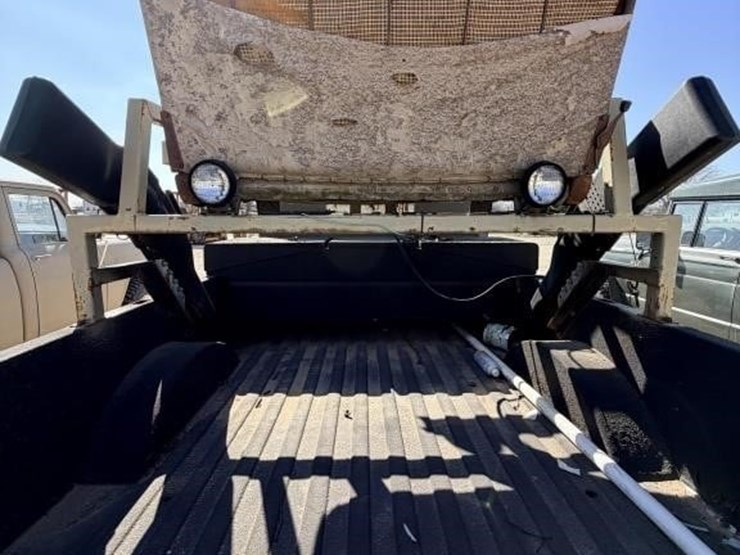 1968-chevrolet-350-image-24