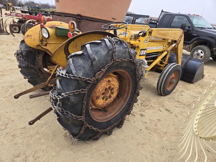 #359-•-massey-ferguson-utility-tractor-image-15